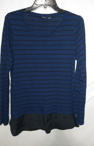 Apt. 9 Tops - Apt.9 L Black Blue Striped Scoop Neck Top